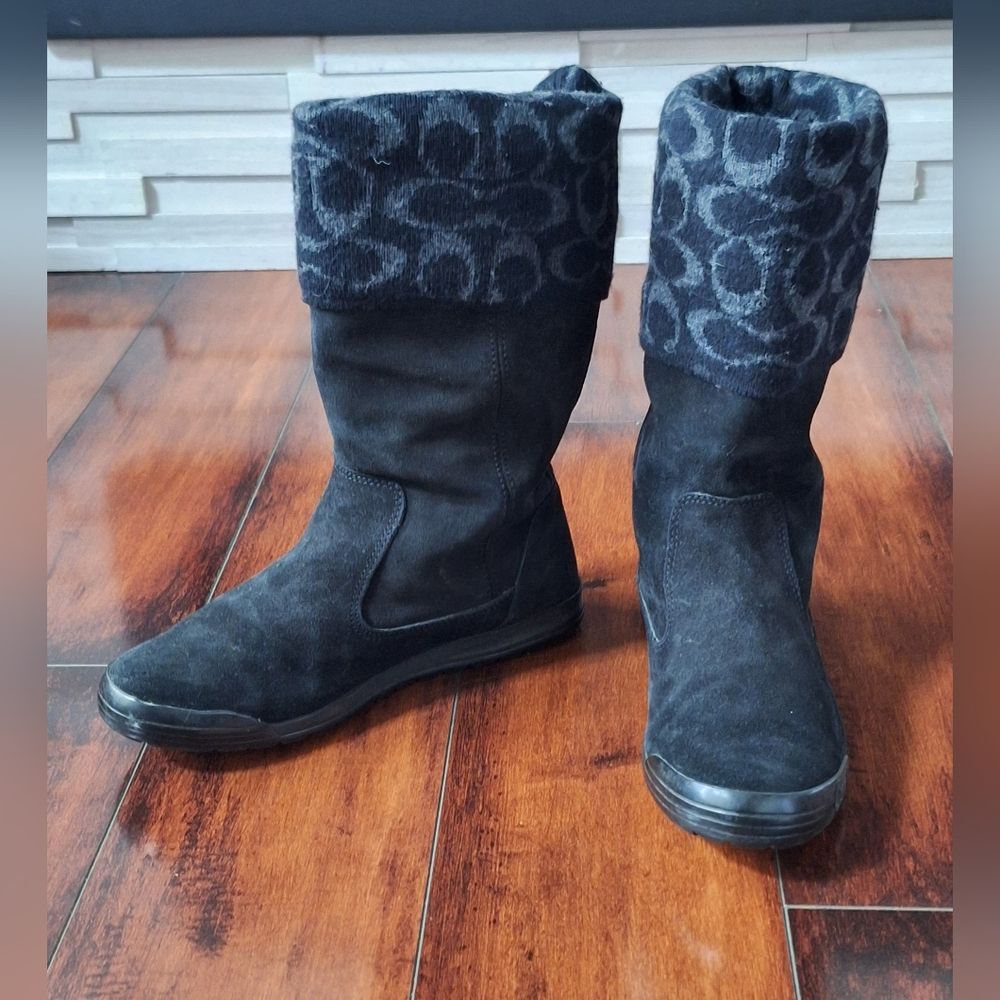 COACH Tatum Suede Boots - Womens Size 5.5 M - Black EUC - Picture 2 of 8